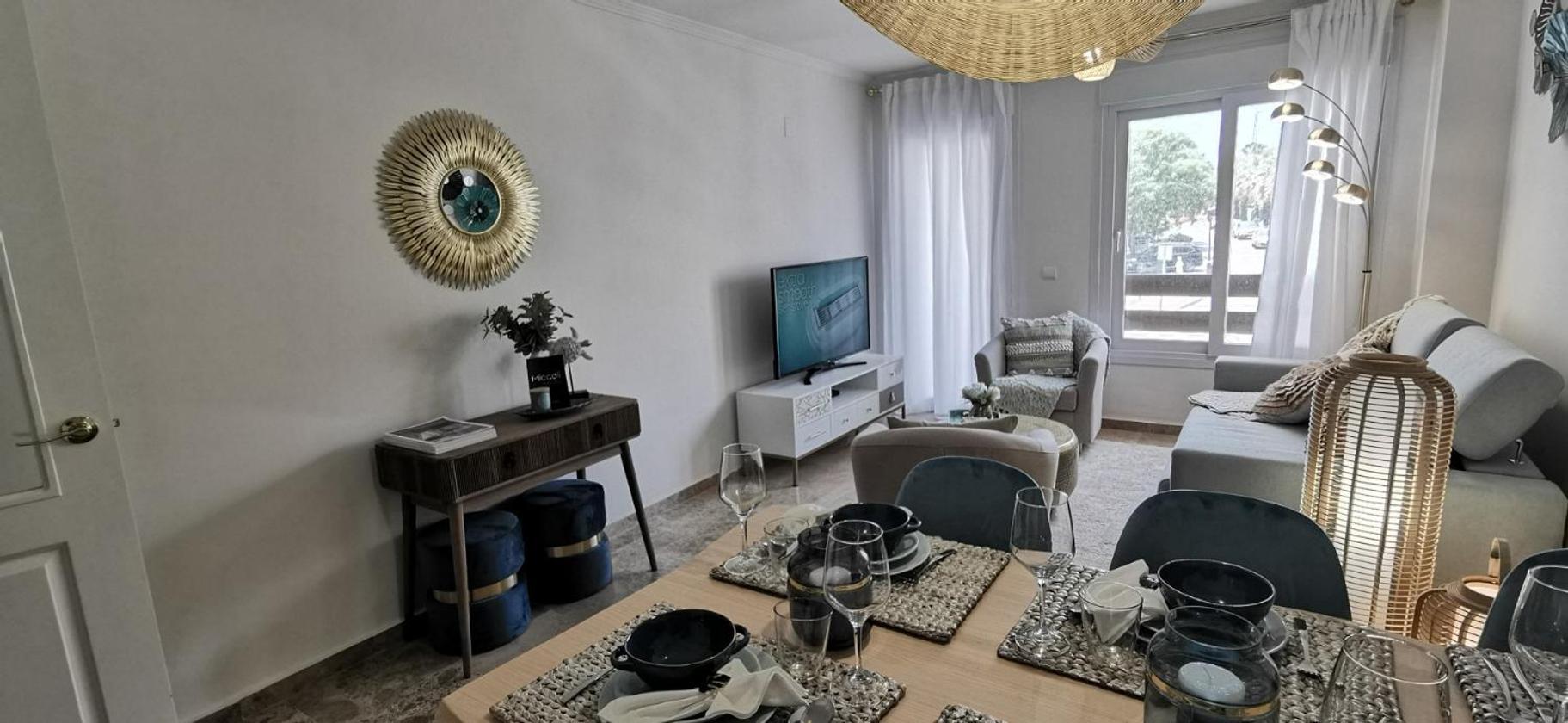 Port View - Reina Sofia Apartman Estepona Kültér fotó