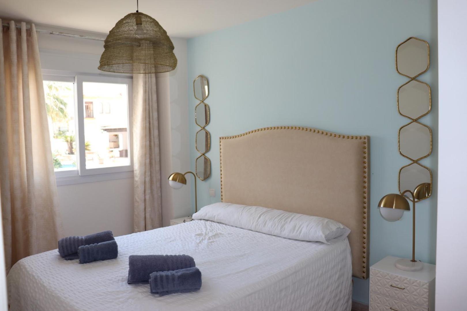 Port View - Reina Sofia Apartman Estepona Kültér fotó